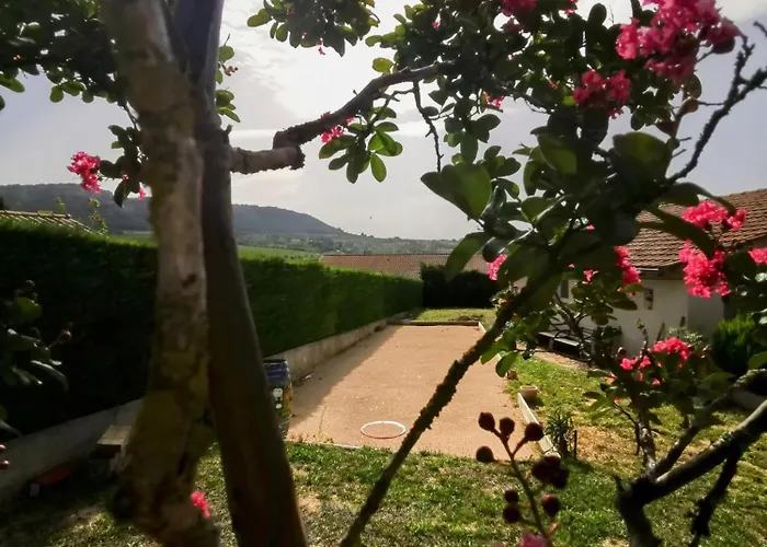 Le Refuge De Manou Bed & Breakfast Saint-Peray
